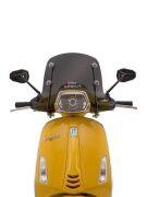 Vespa Sprint Ön Cam *Füme* (2014- ) /FACO