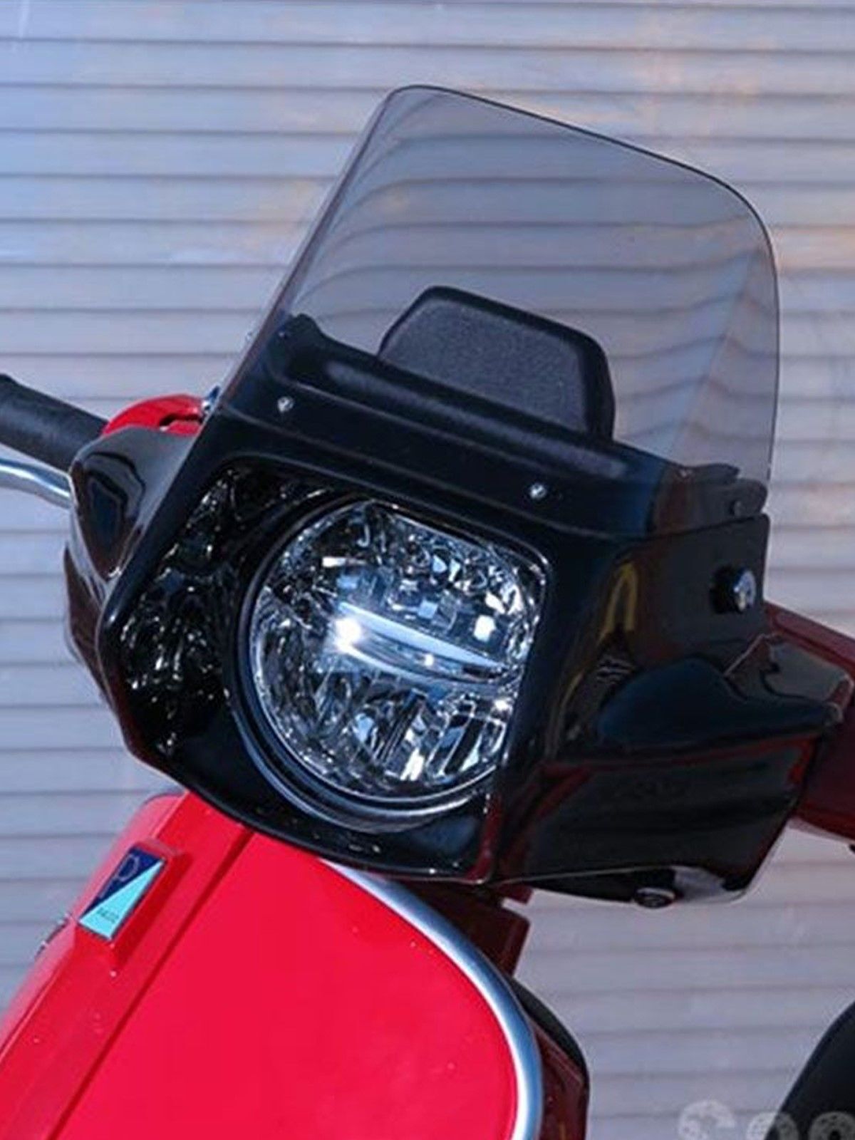 Vespa GTS-GT Ön Cam-Siperlik *Karbon Görünümlü* ( -2022) / SLUK