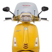 Vespa Sprint 50-150ccm Ön Cam *Füme* (2014- ) / PIAGGIO