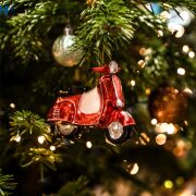 Yılbaşı Ağacı Süslemesi Kırmızı Scooter Motifli / VONDELS