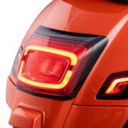 Vespa GTS-GTV Stop Çerçevesi *Parlak Siyah* (2023- ) / SIP