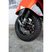 Vespa GTS 125-300cc Ön Fren Kaliperi+Taşıyıcı Beraber 4 Pistonlu (2023- ) / FRANDO