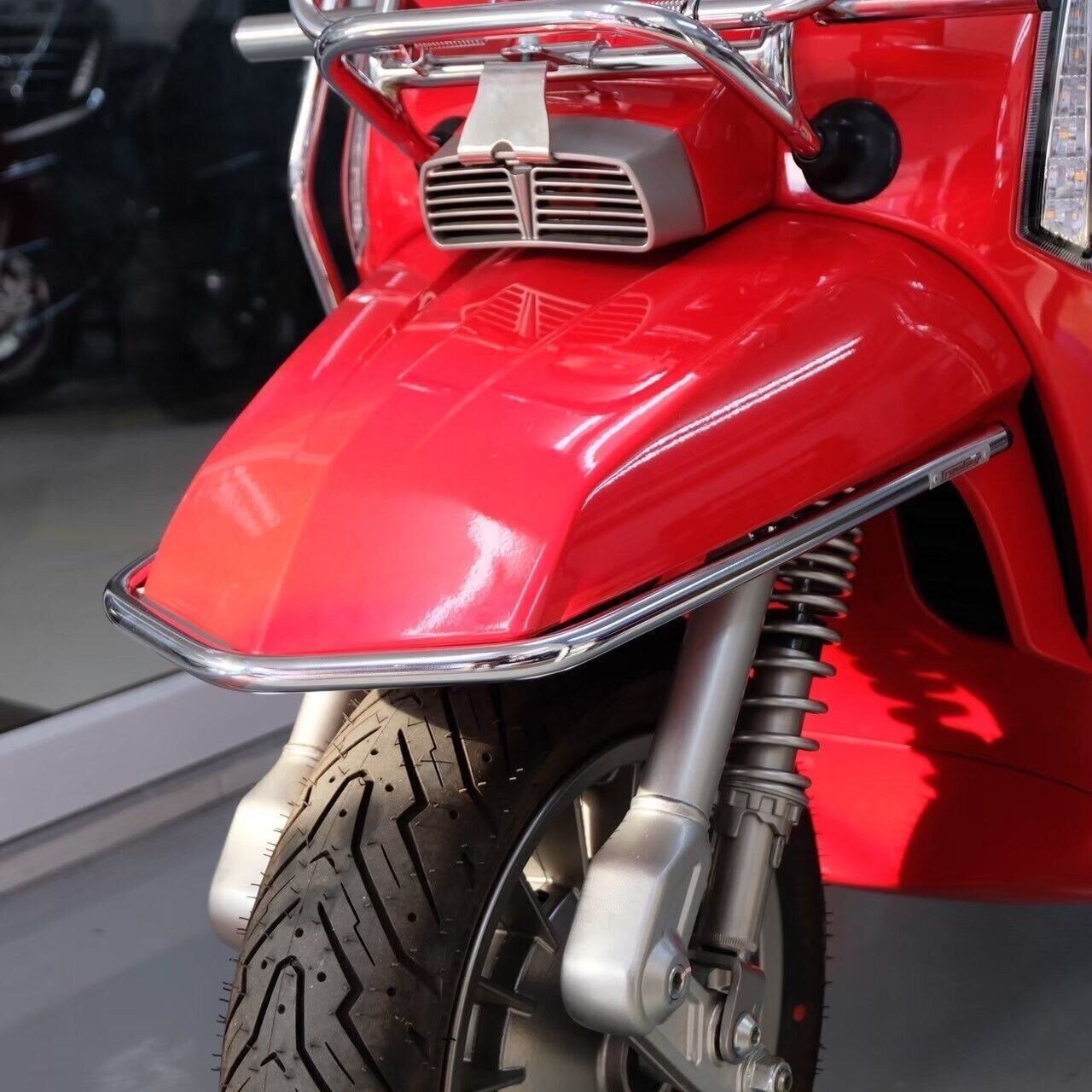 Lambretta G 350 Ön Çamurluk Koruma Demiri *Krom* / Friendship