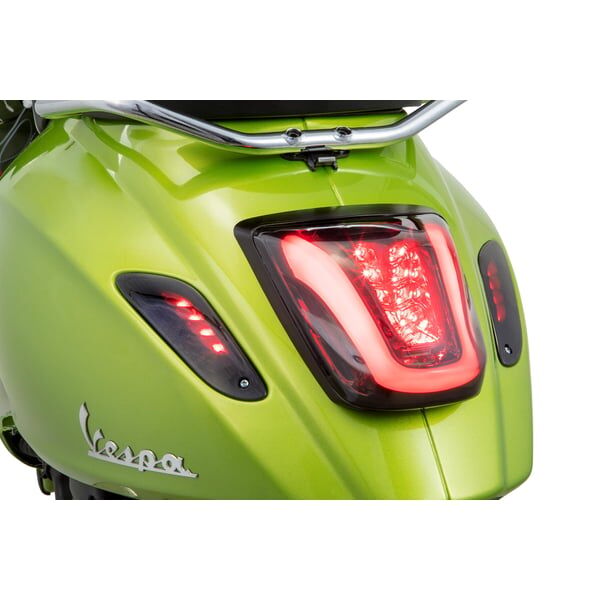 Vespa Primavera-Sprint Stop Lambası *Parlak Siyah Çerçeve*(2013- ) / SIP