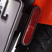 Vespa GTS-GTV Plaka Altlığı  *Ledli* (2023- ) / SIP